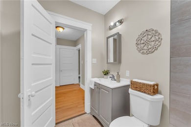 Welcome to this fully updated duplex in the heart of Euclid - photo 30