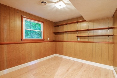Welcome to your own Oasis, where timeless charm meets modern - photo 31
