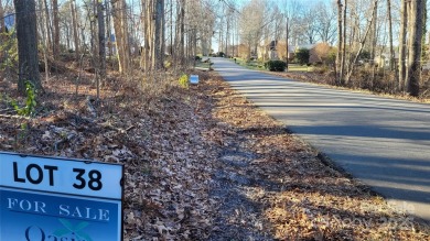 Lake Lot For Sale in Mooresville, North Carolina