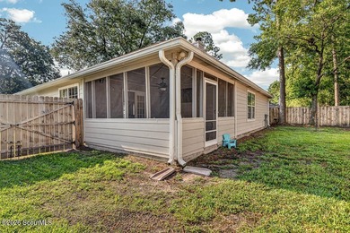 Welcome home to this charming 3-bedroom, 2-bathroom residence - photo 36