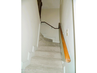 Acadian cottage, 3 bed, 2 1/2 bath, three levels with interior - photo 37
