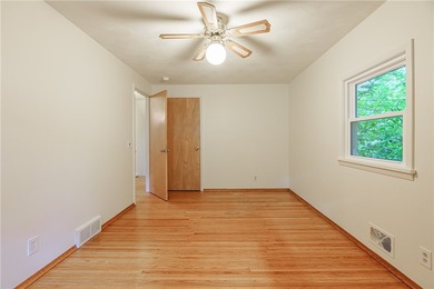 Welcome to your own Oasis, where timeless charm meets modern - photo 38