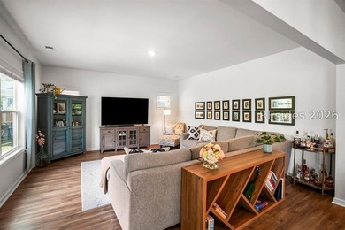 Welcome to 25 Chinquapin! A beautifully maintained home offering - photo 9