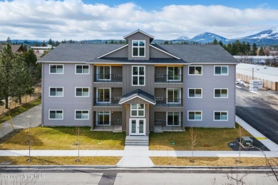 Pend Oreille River Condo Sale Pending in Sandpoint Idaho