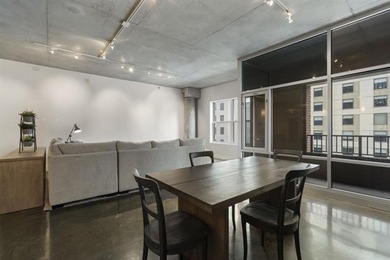 This modern studio at 845 Spring St NE offers a seamless blend