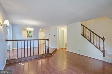 Beautifully maintained end-unit townhome in the highly desirable - photo 11