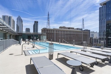 This modern studio at 845 Spring St NE offers a seamless blend