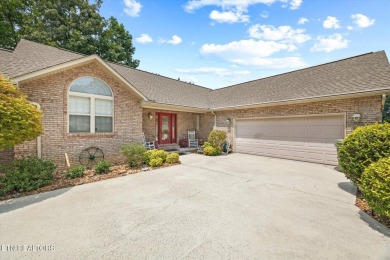 Lake Home For Sale in Crossville, Tennessee