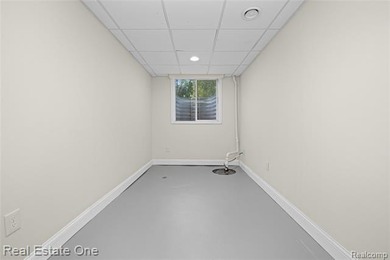 **OPEN HOUSE CANCELLED SUNDAY(7/12) 12 PM TO 2 PM** Welcome to - photo 35