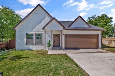 Lake Home For Sale in Granbury, Texas