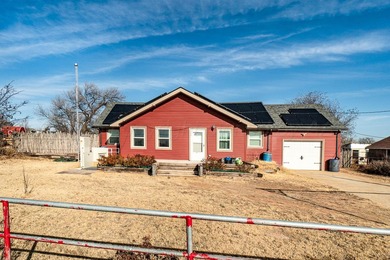 Versatile home in North Amarillo on a half-acre+ lot! Updated