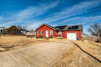 Versatile home in North Amarillo on a half-acre+ lot! Updated