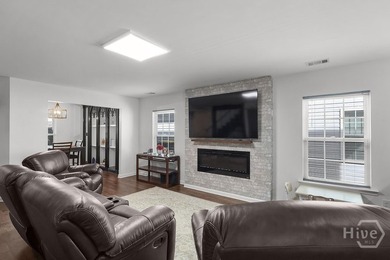 Charming 4-bedroom, 2 1/2-bath home in Savannah, GA - a short - photo 11
