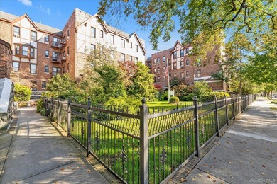 IT' S TIME TO STOP RENTING...BEECHHURST TOWERS ...Historic - photo 12