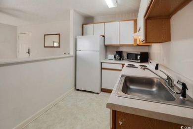 Amazing opportunity to purchase 42 units built in 1997. All - photo 6