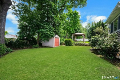 Beautifully updated and deceptively spacious, this move-in ready - photo 27