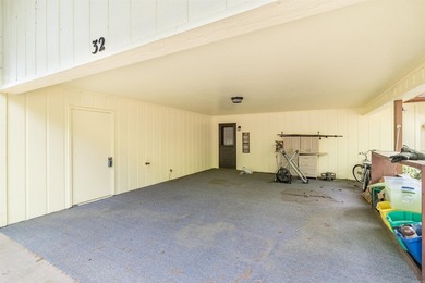 Lake living at its best. Great 3/2 condo on one level. Great - photo 6