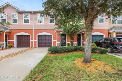 Lake Condo For Sale in Jacksonville, Florida