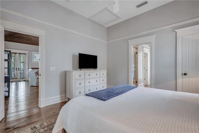 Discover an extraordinary oceanfront retreat on East - photo 12