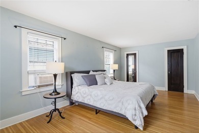 Picture-perfect Colonial in the highly sought-after Browncroft - photo 14