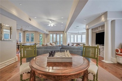 Discover an extraordinary oceanfront retreat on East - photo 15
