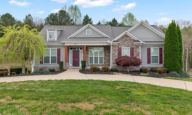 New Price! Now offered below appraised value, this beautifully - photo 16