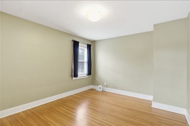 Picture-perfect Colonial in the highly sought-after Browncroft - photo 17