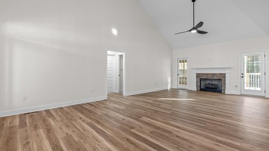 New Price! Now offered below appraised value, this beautifully - photo 17