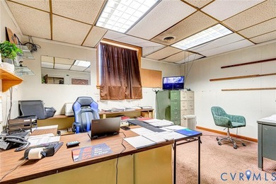 Prime Location in Lewistown Road Area. 9700 Square Foot Building - photo 24