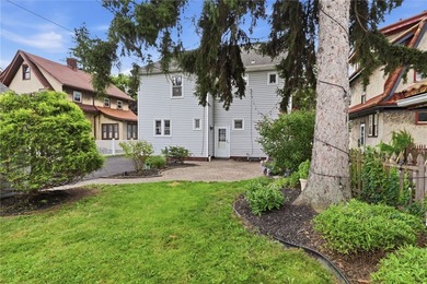 Picture-perfect Colonial in the highly sought-after Browncroft - photo 27