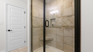 New Price! Now offered below appraised value, this beautifully - photo 27
