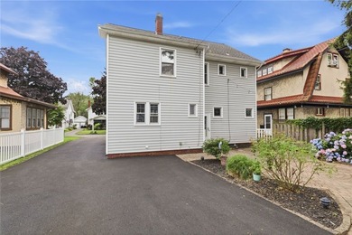 Picture-perfect Colonial in the highly sought-after Browncroft - photo 29