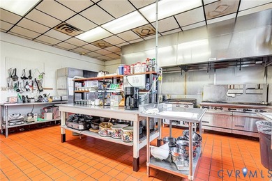 Prime Location in Lewistown Road Area. 9700 Square Foot Building - photo 29