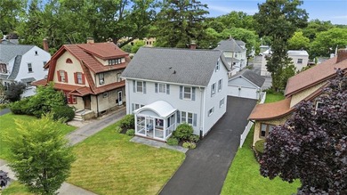 Picture-perfect Colonial in the highly sought-after Browncroft - photo 31