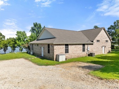 SIGNIFICANT $100,000+ DROP - PRICED TO MOVE! Discover the kind - photo 31