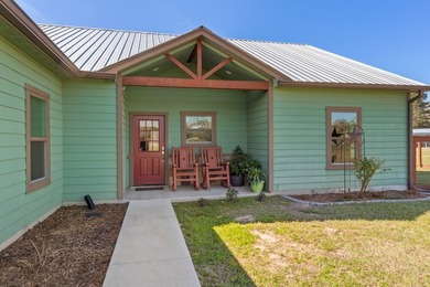 Welcome to your like-new 2023-built home! This pristine - photo 2