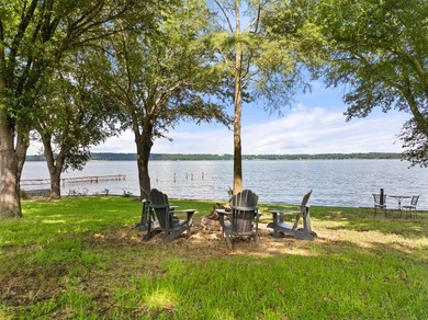 SIGNIFICANT $100,000+ DROP - PRICED TO MOVE! Discover the kind - photo 34