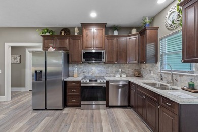 Welcome to your like-new 2023-built home! This pristine - photo 9
