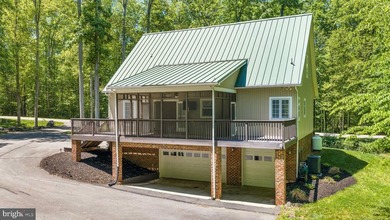 Beautifully maintained MOVE-IN READY Lake Anna water-access - photo 5