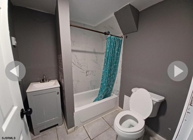 This duplex is a turn key money maker! 4 bd room 2 full baths - photo 7