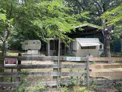 Looking for the perfect escape near famous Lake Fork? This - photo 2