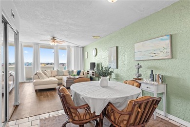 Welcome to Fairway Villas, where coastal living meets effortless - photo 14