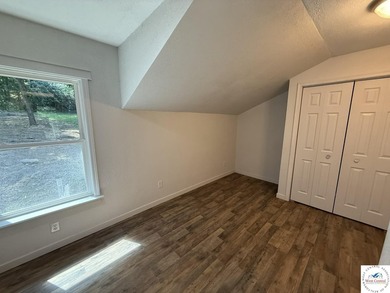 Sportsman's Paradise! This completely remodeled 2 bed, 2 full - photo 21