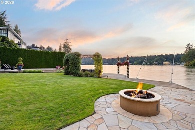RESORT LIVING ON LAKE OSWEGO'S WATERFRONTBest value on the main - photo 2