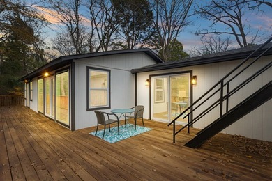 Are you searching for the ultimate lakeside property that