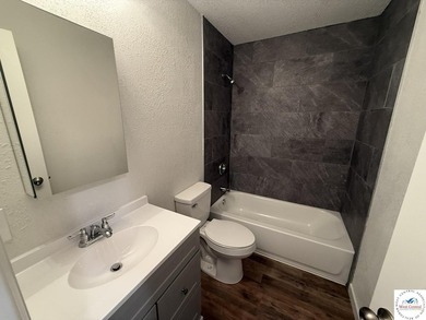 Sportsman's Paradise! This completely remodeled 2 bed, 2 full - photo 23