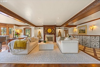 RESORT LIVING ON LAKE OSWEGO'S WATERFRONTBest value on the main - photo 10