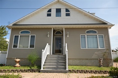 Coastal living with water views, marina access, and future - photo 3