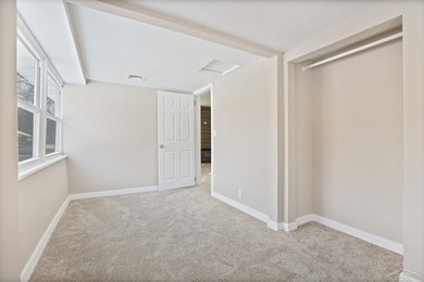 Back on the market! The previous buyers got cold feet, which - photo 9