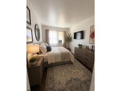 Bring your personal touch to this well maintained 3 bedroom - photo 8
